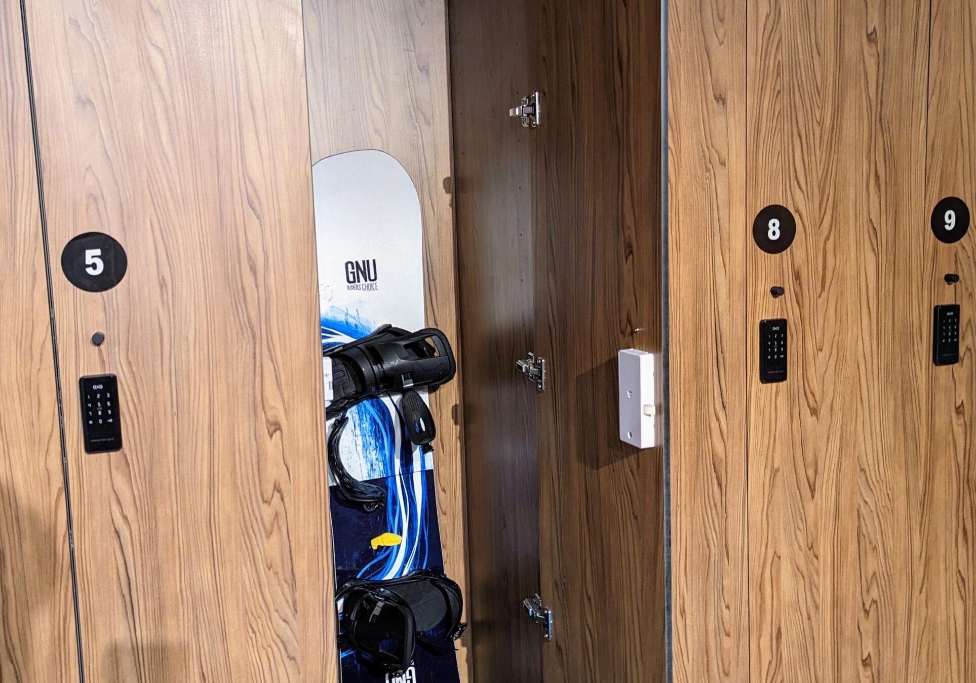 A Large Ski Locker hourly.